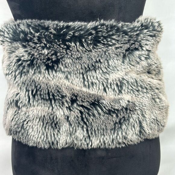 Black and Gray Wide Faux Fur Belt